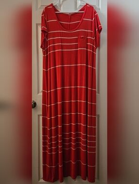Old Navy Poolside Maxi Dress
